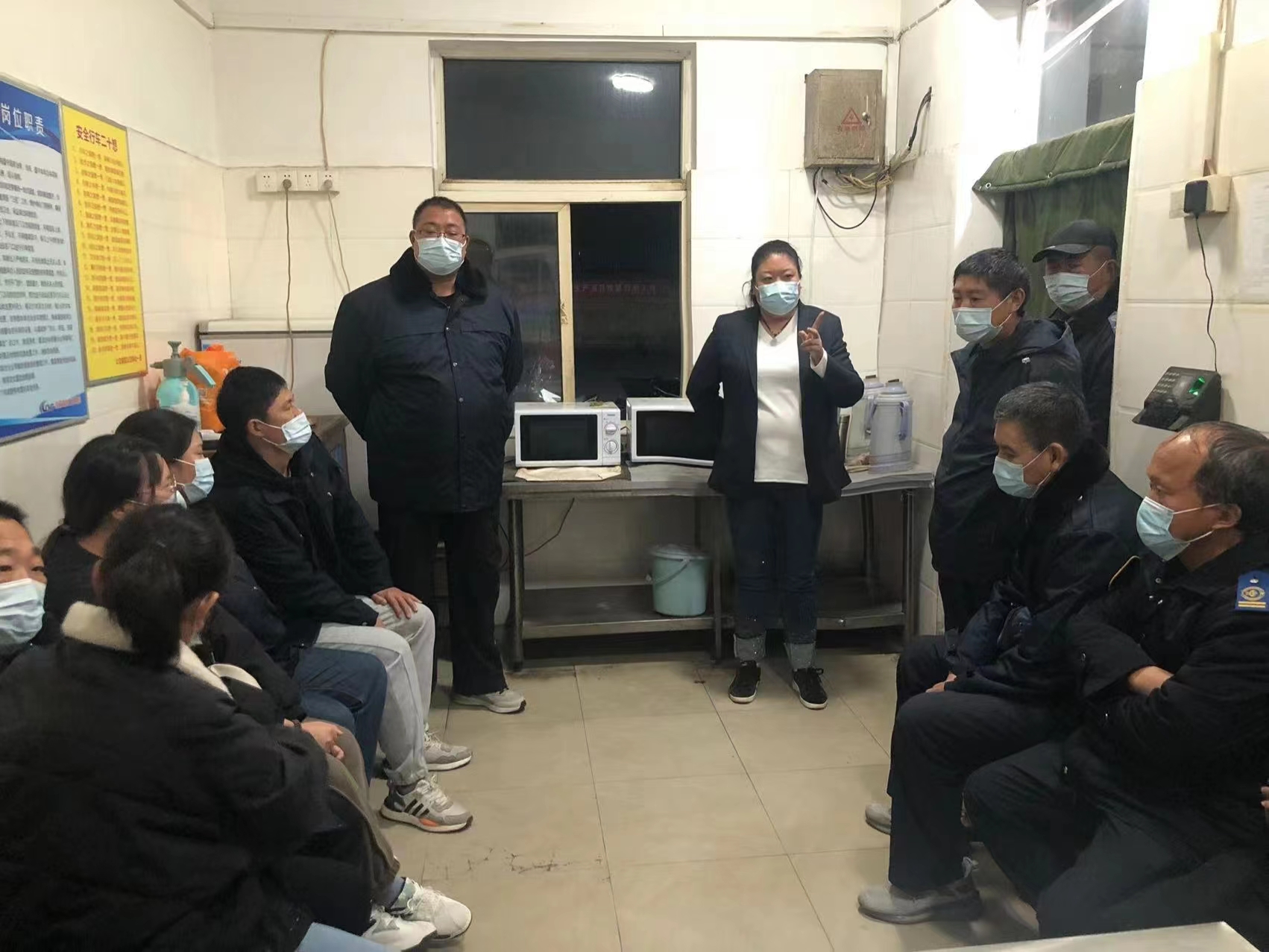 公交集團(tuán)公交事業(yè)一部多舉并措 積極開展疫情防控工作 確保市民出行平安