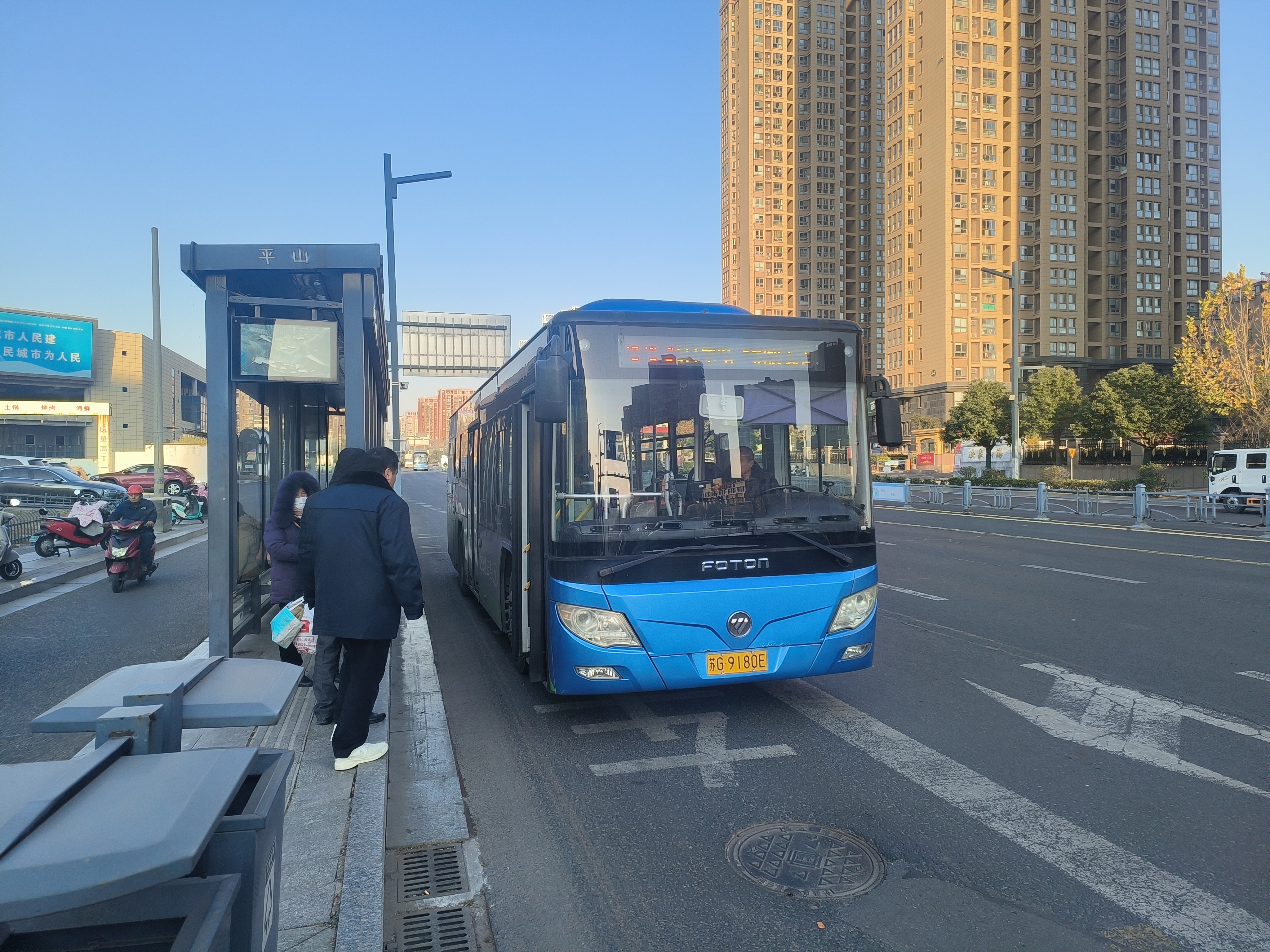 為平安加碼：路口車輛安檢筑起安全屏障