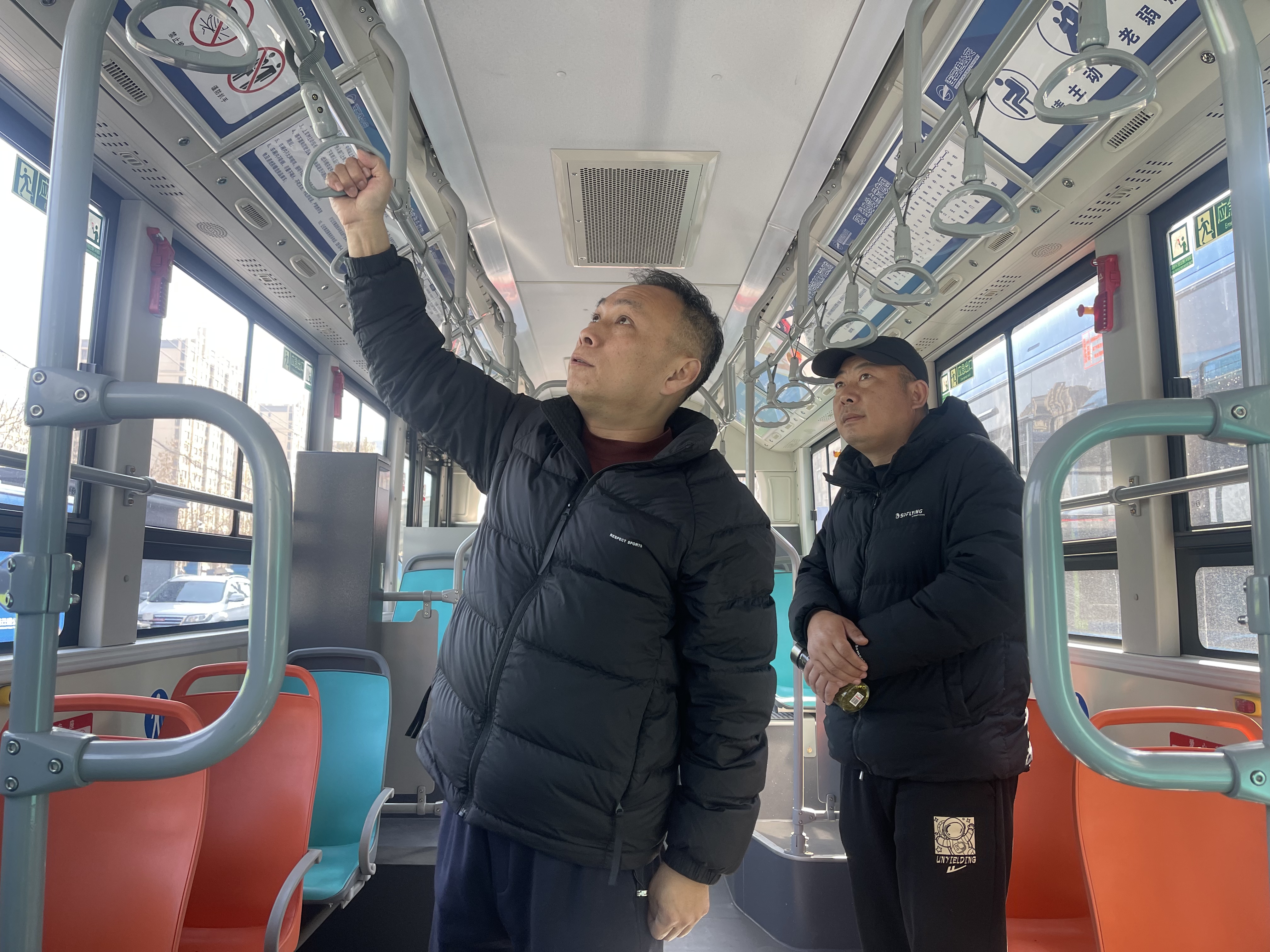 筑牢安全防線 護航清明出行 ——公交集團開展節前安全大檢查