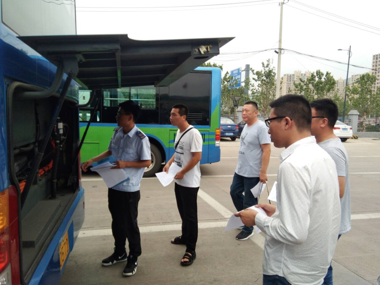 公交集團機務(wù)技術(shù)部做好新招聘駕駛員機務(wù)培訓(xùn)工作