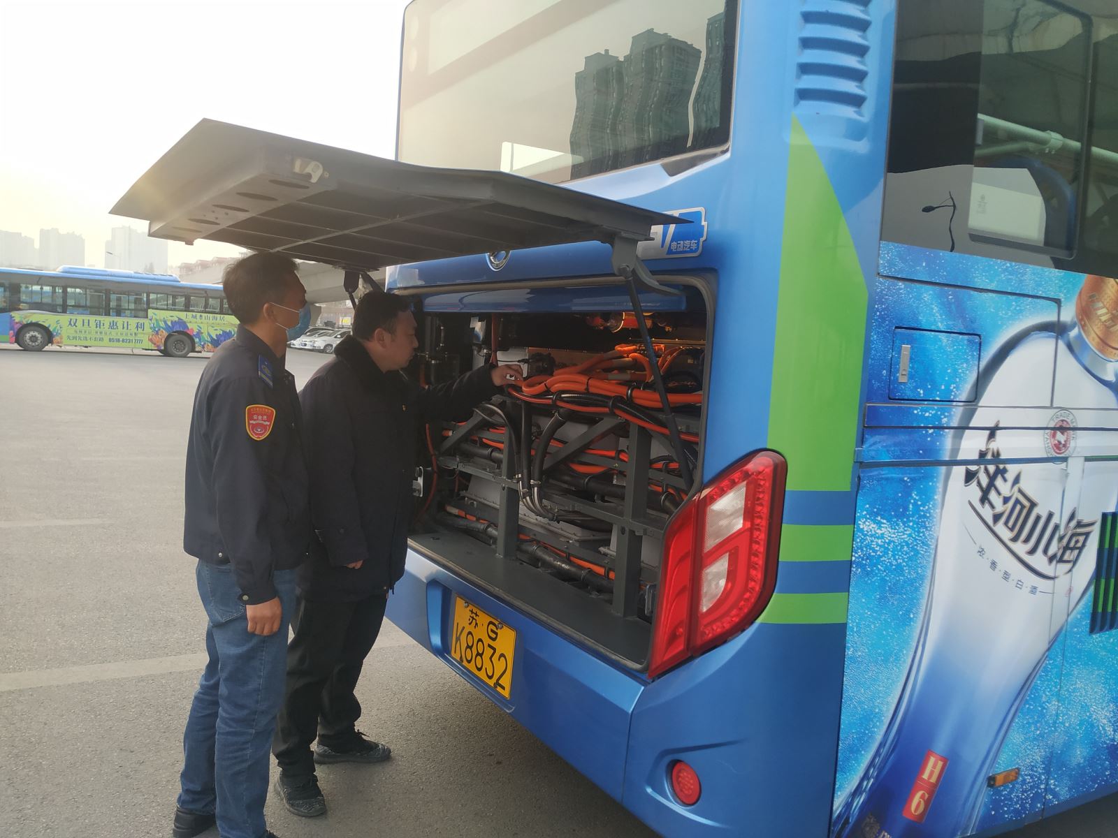 公交事業二部開展機務專項檢查