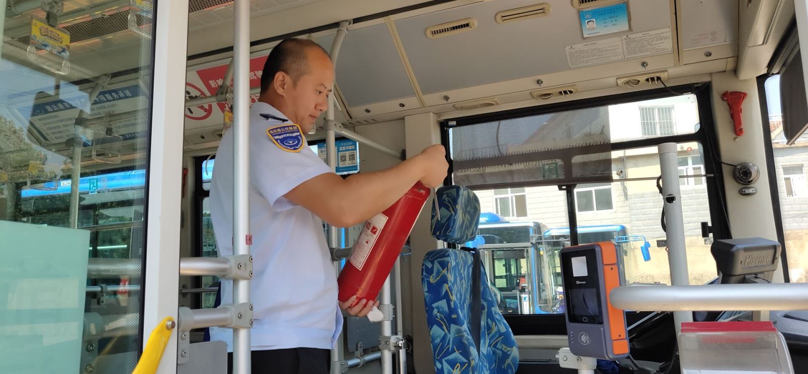 公交集團公交事業一部開展停車場站安全隱患大排查活動