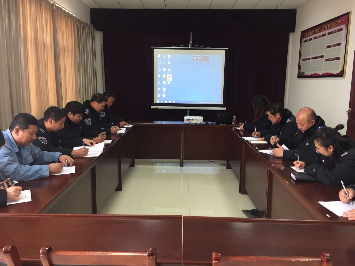 公交集團(tuán)汽服公司開展黨建知識測試 提升黨建工作水平