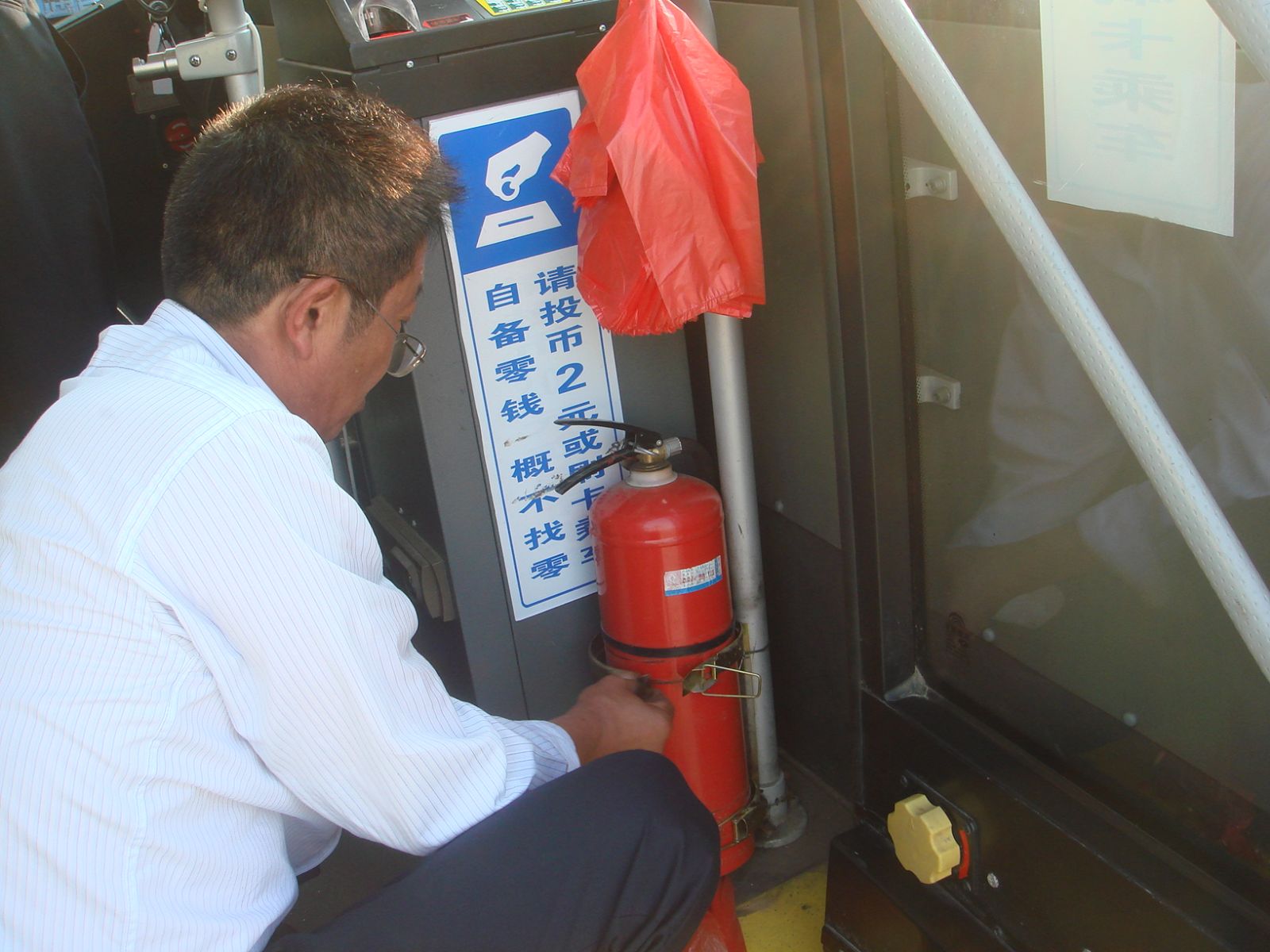 海通公交BRT公司開展夏季安全大檢查工作