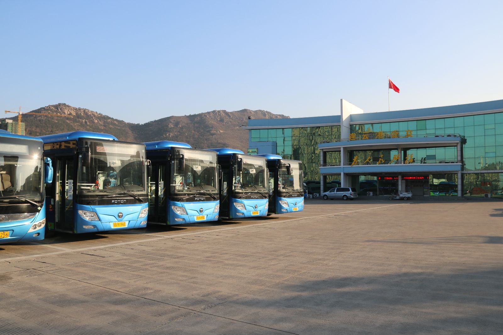 公交集團(tuán)171臺新車元月1日上線運(yùn)營